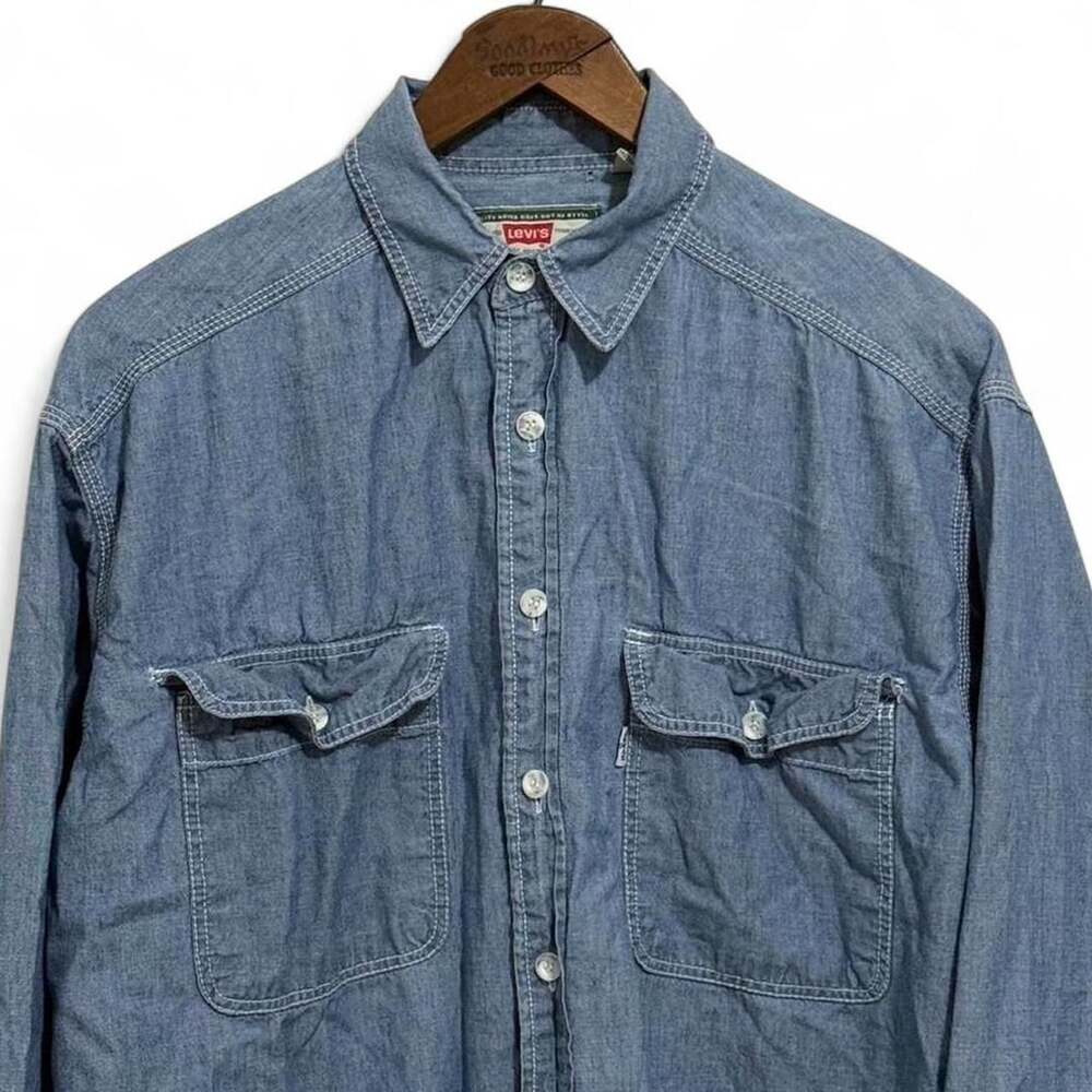 Levi's Chambray Utility Button-Down Work Shirt M